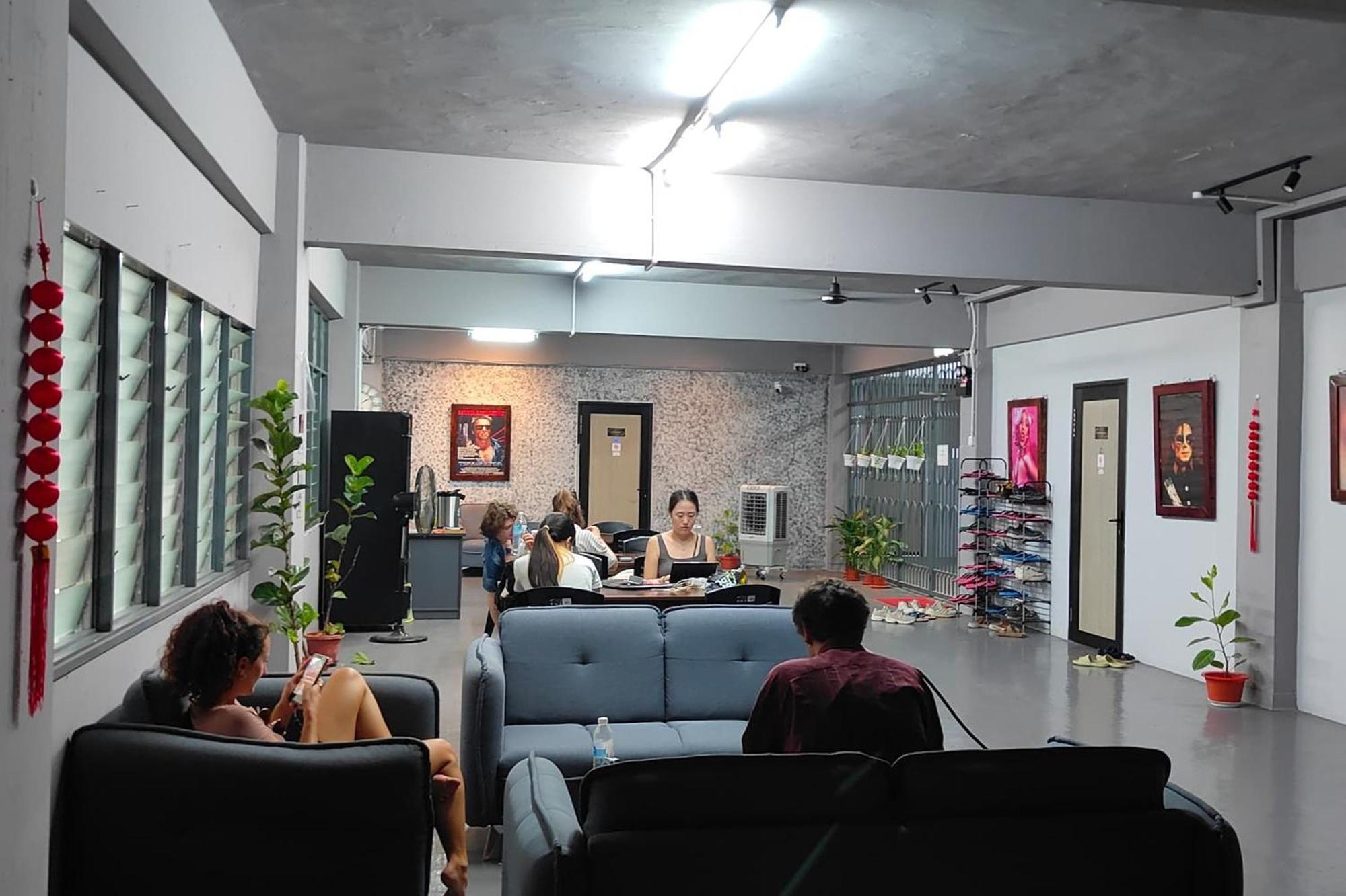 Makotel Hostel Ипох Екстериор снимка